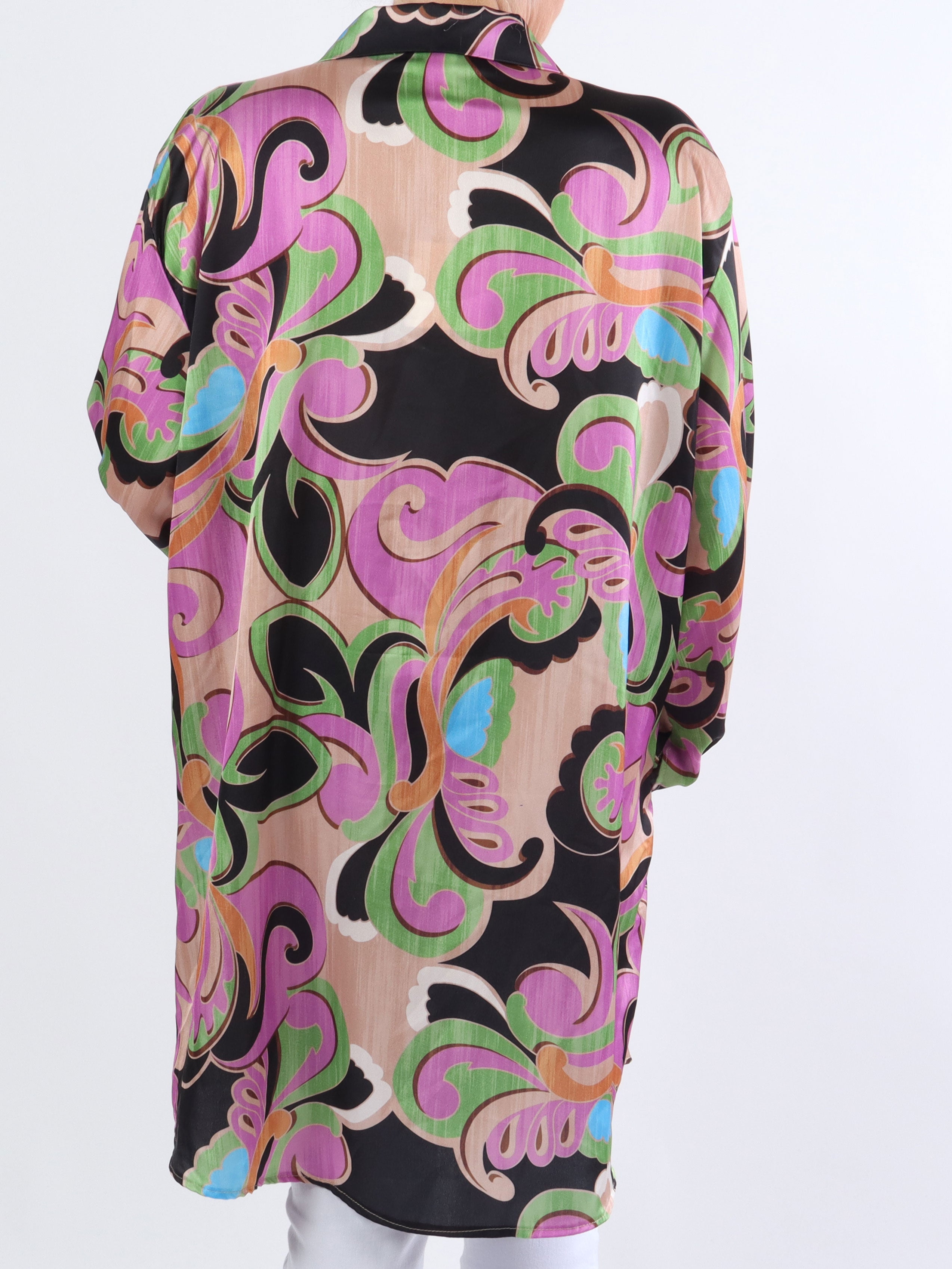 Happy Dress - Flerfarvet plus size skjortekjole i silkelook